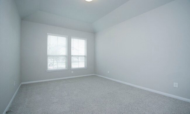 Building Photo - 31611 Lyle Mnr Dr