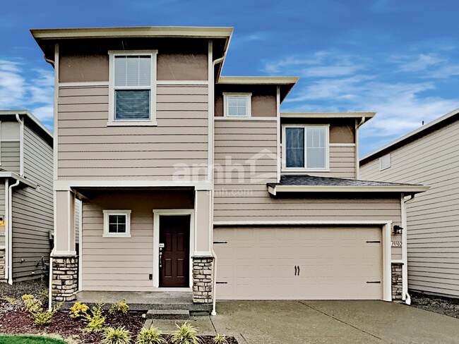 Building Photo - 19102 Lipoma Ave E