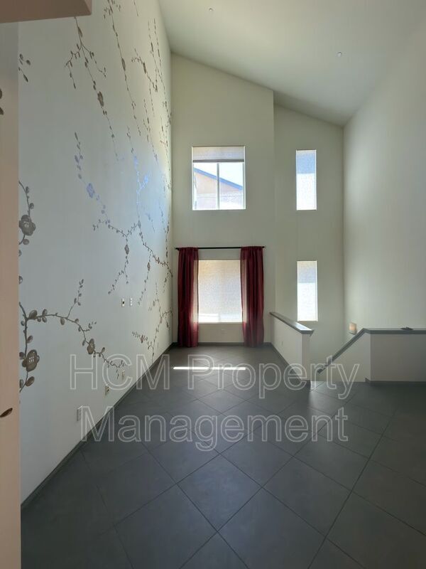 Building Photo - 595 Rockefeller