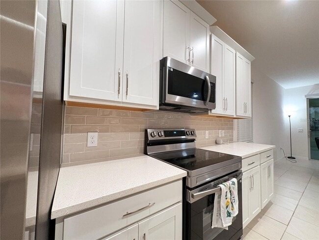 Building Photo - 1568 Sky Lks Dr