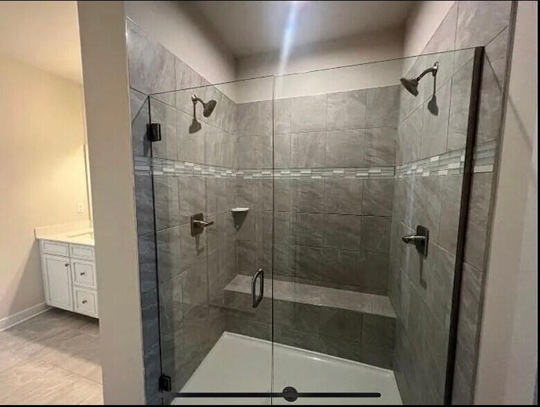 Building Photo - 8053 Warbler Way