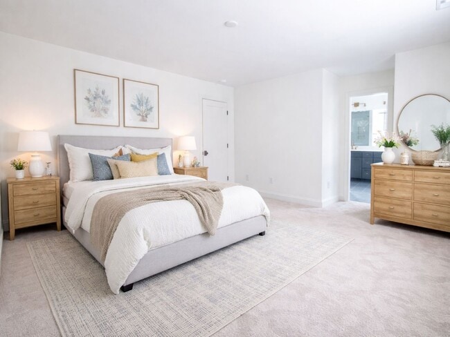 Building Photo - FIRST MONTH FREE - Beautiful 3BR 2.5BA Home in Statesville • 2 Car Garagge Tours