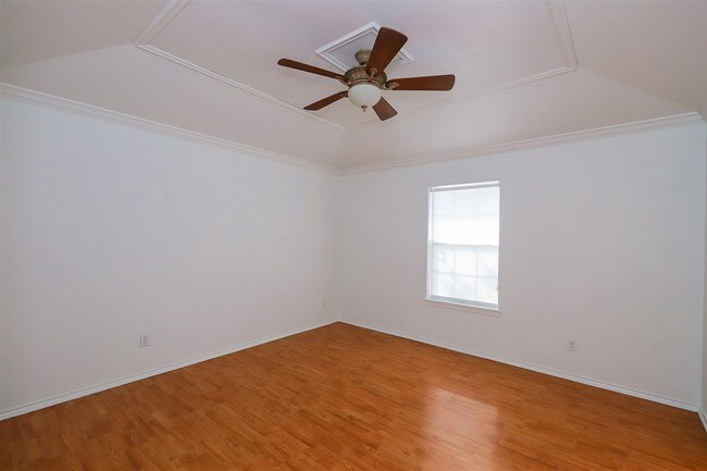 Building Photo - 8710 McPherson Rd