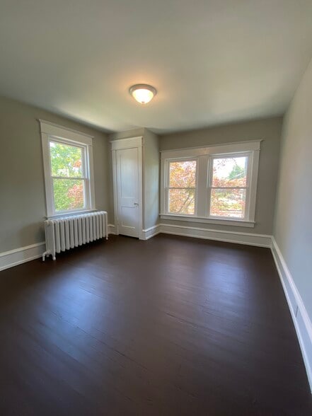 Building Photo - 208 Gateway Blvd