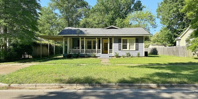 Primary Photo - 1707 North 5th Street