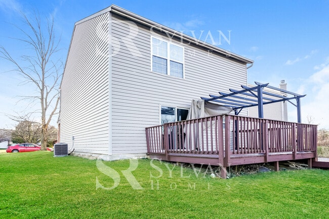 Building Photo - Rest. Relax. Recharge. Home awaits!