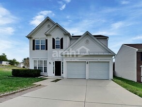 Building Photo - 4496 Fairport Ct