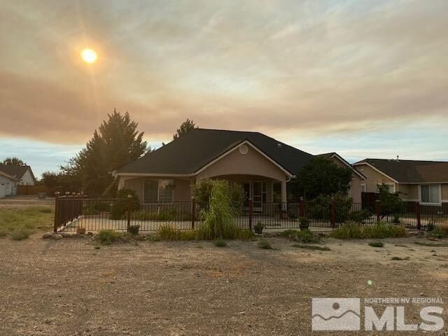 Building Photo - 752 Divot Dr