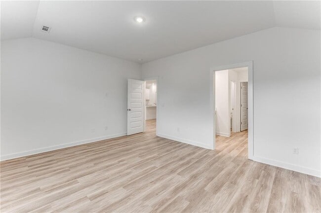 Building Photo - 4604 W Aurora St