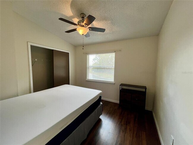 Building Photo - 7618 Colonial Ct