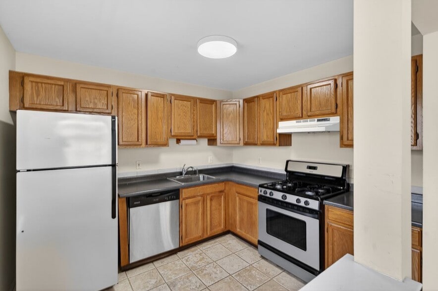 Building Photo - 4202 Waltham Ct