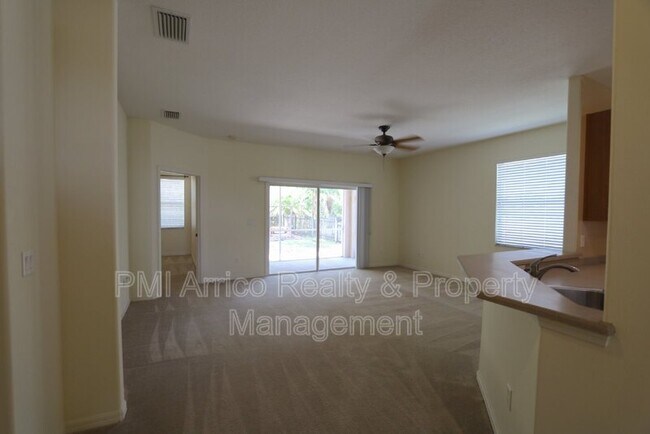 Building Photo - 4027 Langdrum Dr