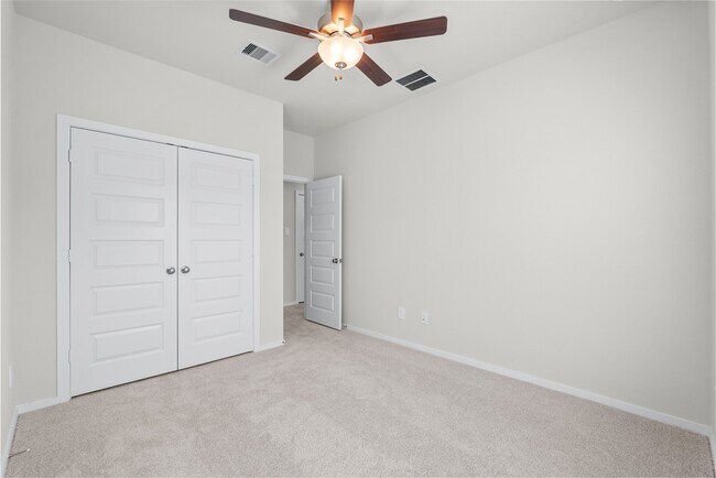 Building Photo - 700 Sand Dollar Dr