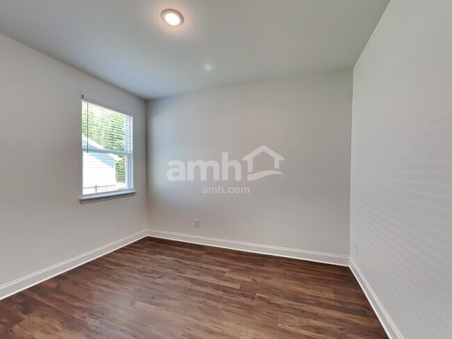 Building Photo - 5017 Pebble Bridge Wy