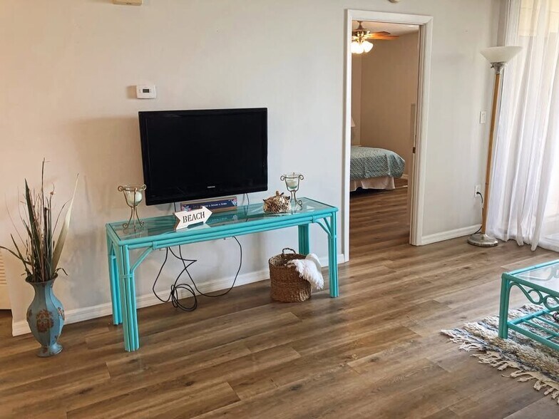 Building Photo - 3006 Caring Way