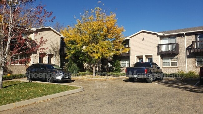 Primary Photo - 1346 Sunset St