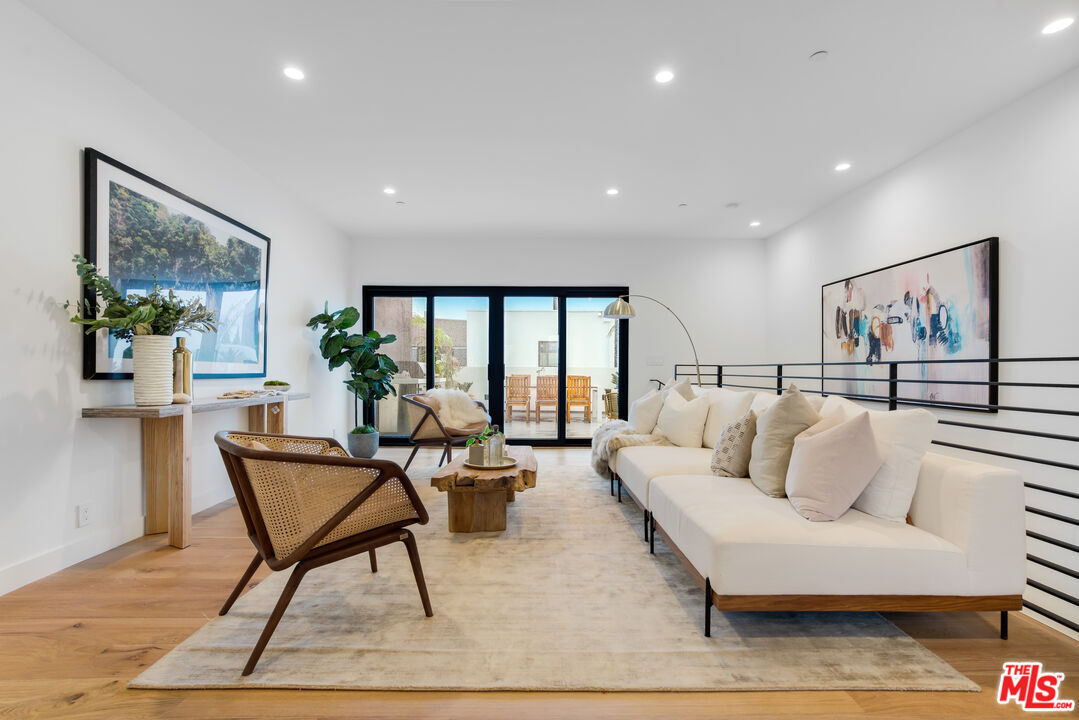 Building Photo - 5629 Murray Ln