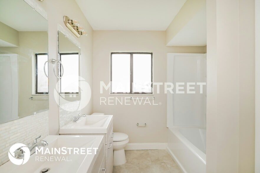 Building Photo - 6317 Boylston Way