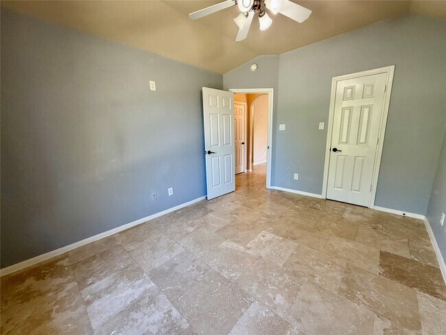 Building Photo - 15 Powers Bend Wy