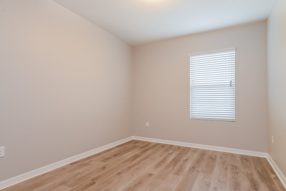 Building Photo - 11162 Leland Groves Dr