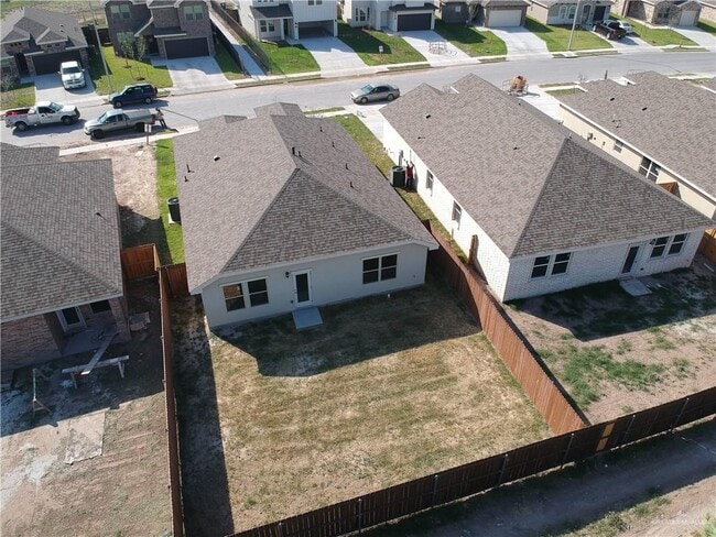 Building Photo - 8322 N 33rd Ln