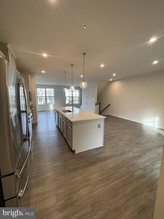 Building Photo - 8715 Shady Pines Dr