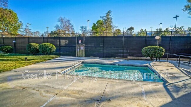 Building Photo - 24526 W Nicklaus Dr