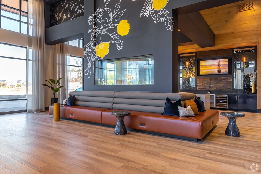 Clubhouse - Innova