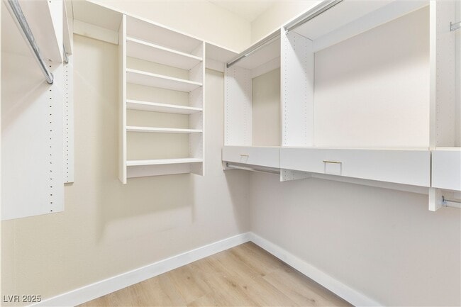 Building Photo - 1725 Pacific Breeze Dr