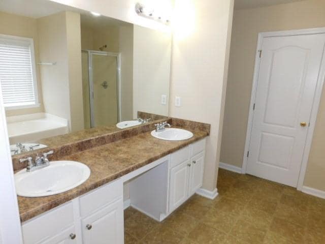 Building Photo - 3543 Aberdeen Way