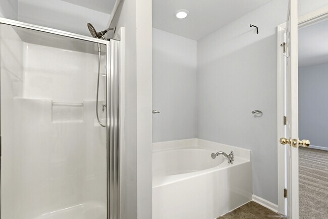 Building Photo - 1406 Hamlin Park Cir