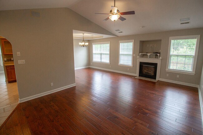Building Photo - 7106 Stanwood Dr