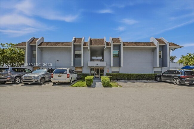 Building Photo - 9227 SW 87th Ave