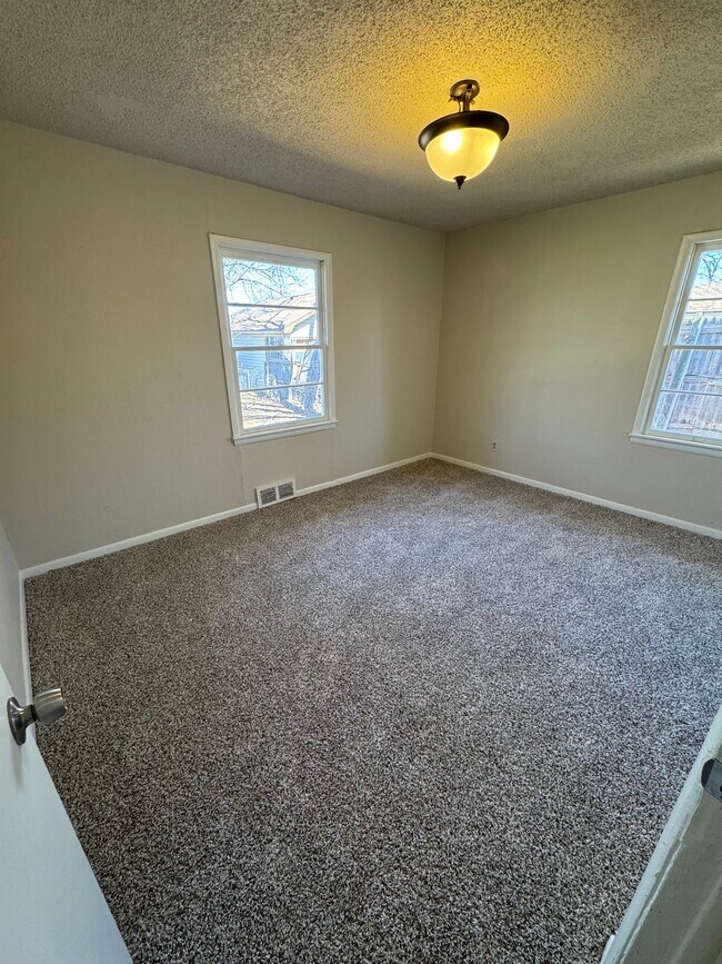 Building Photo - 1229 NW 83rd St