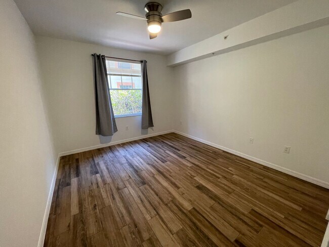 Building Photo - ANNUAL RENTAL - FIRST FLOOR 2 BED / 2 BATH AT FAIRWAY PRESERVE