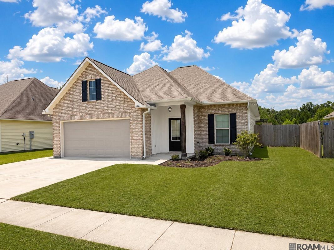 Building Photo - 18311 Terraceside Dr