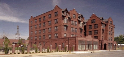 Primary Photo - Holland Apartments