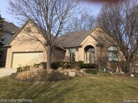 Building Photo - 1809 Cloverdale Dr