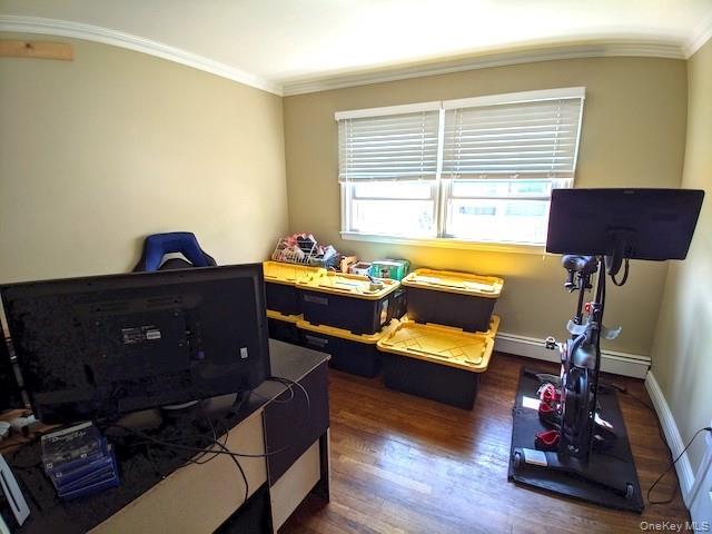 Building Photo - 469 E Park Ave