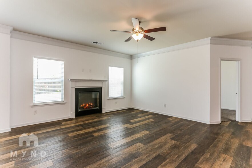 Building Photo - 1582 Ribbon Mill Ln