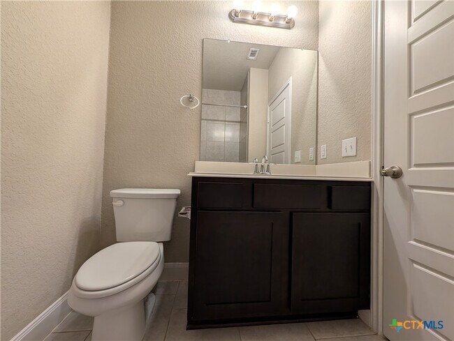 Building Photo - 1211 FM-306 E