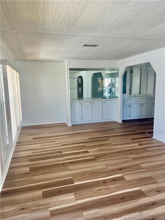 Building Photo - 2692 SW Pontiac Pl