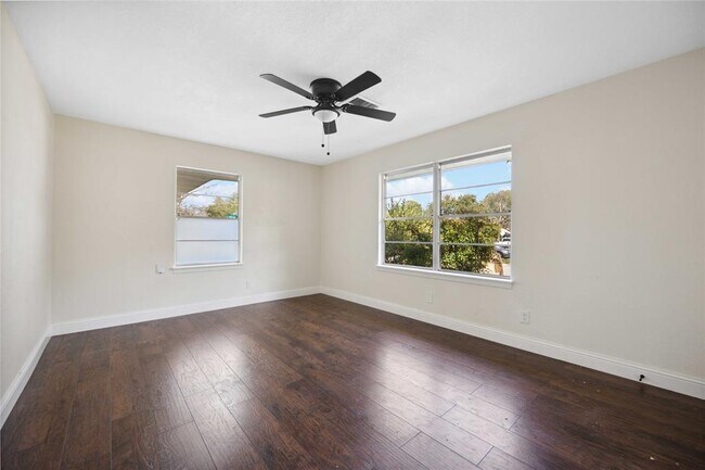 Building Photo - 3403 Linkwood Dr