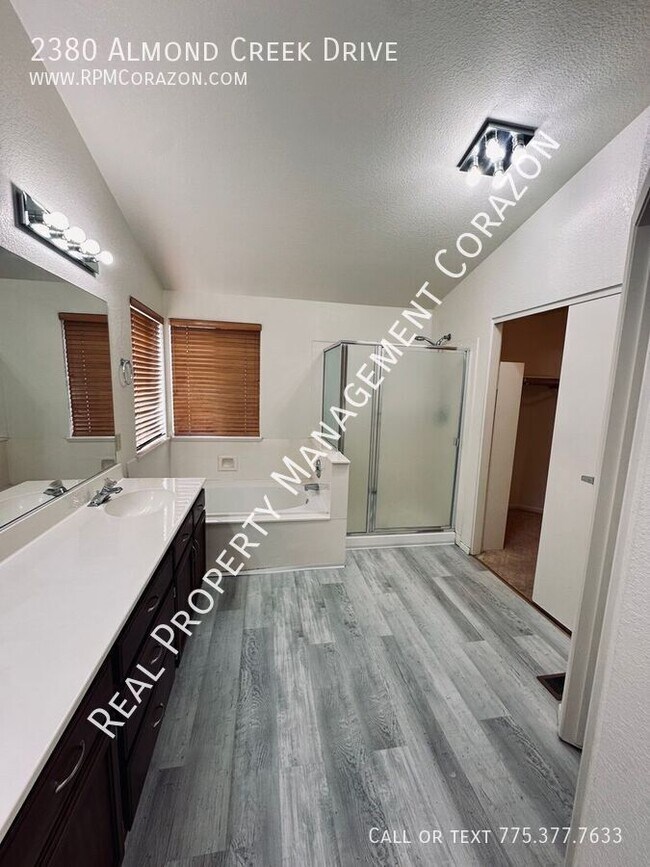 Building Photo - 2380 Almond Creek Dr
