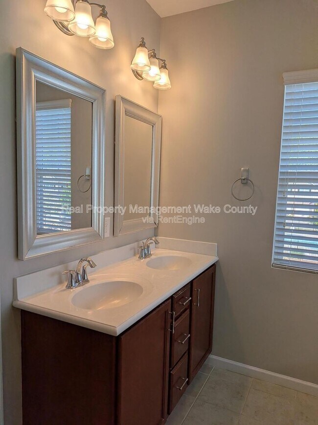 Building Photo - 772 Treviso Ln