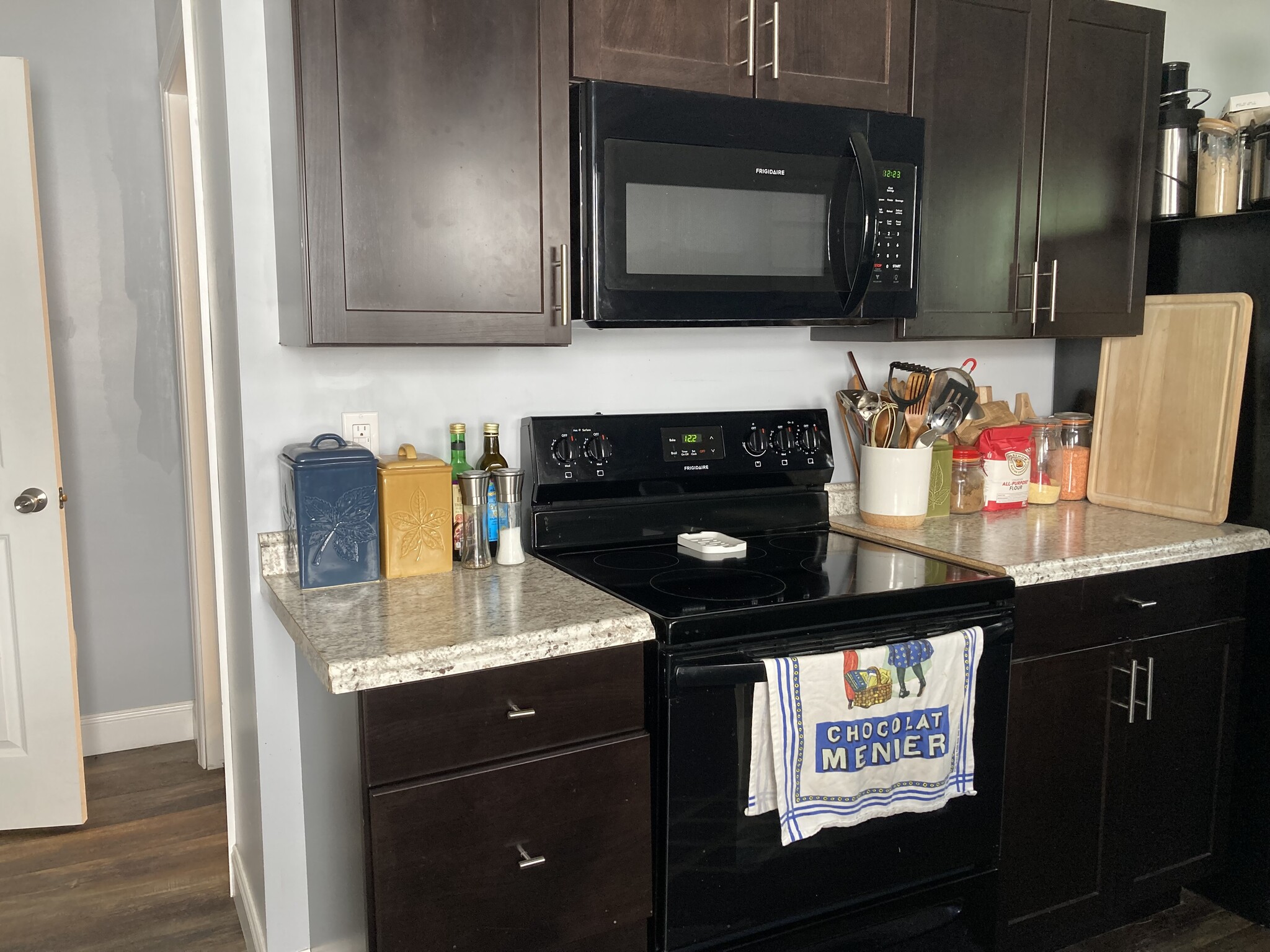 Building Photo - 314 Willow St