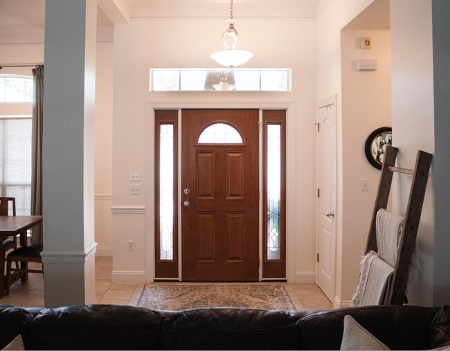Building Photo - 807 Coldwater Creek Cir
