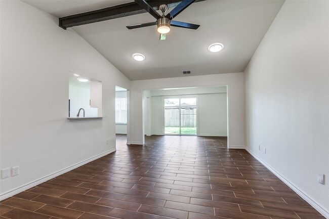 Building Photo - 2126 Trellis Pl