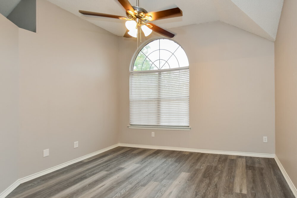 Building Photo - 208 Chamblin Dr