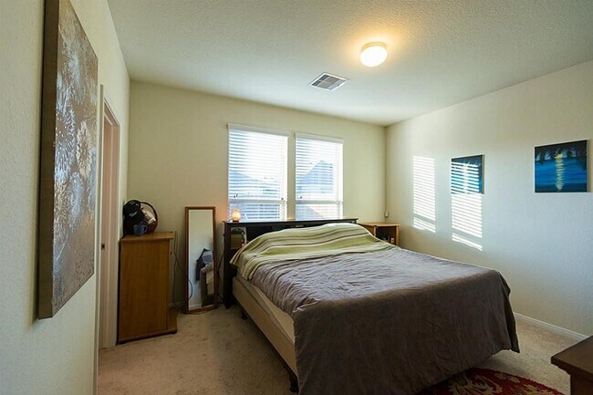 Building Photo - 6535 Dayridge Ln